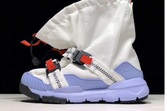 Yard Mars AH7767-101 Nike Sachs' Overshoe 'Tom - 0828